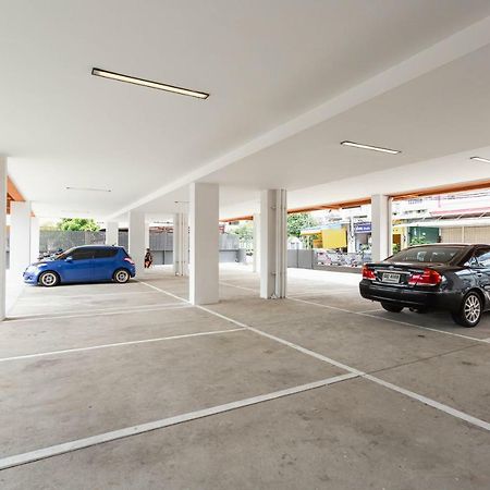 Clay Hotel Udonthani Exterior foto