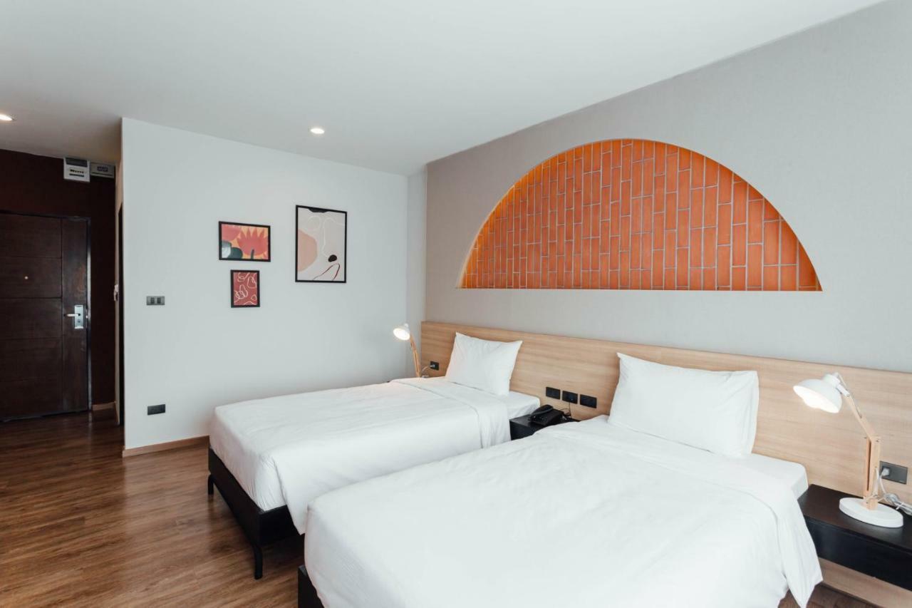 Clay Hotel Udonthani Exterior foto