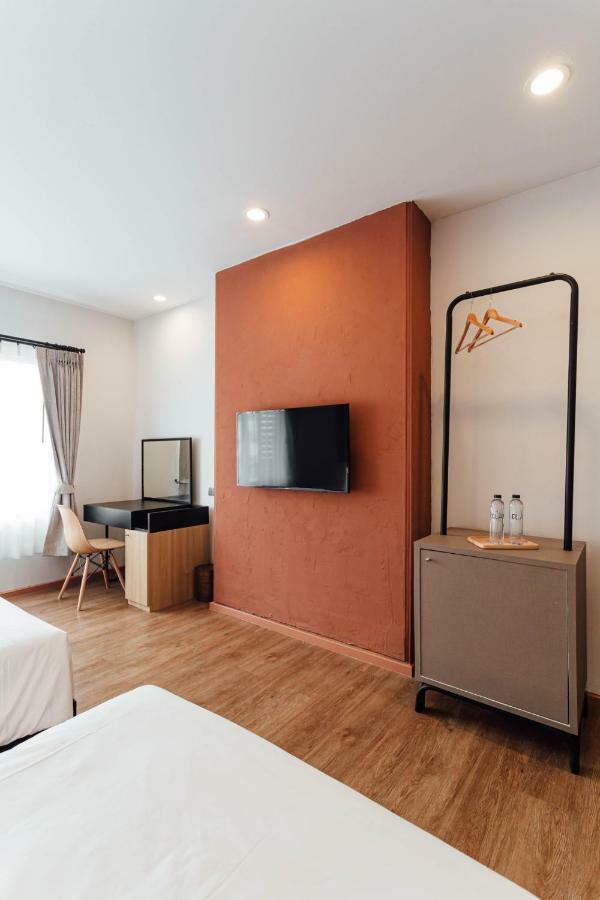 Clay Hotel Udonthani Exterior foto